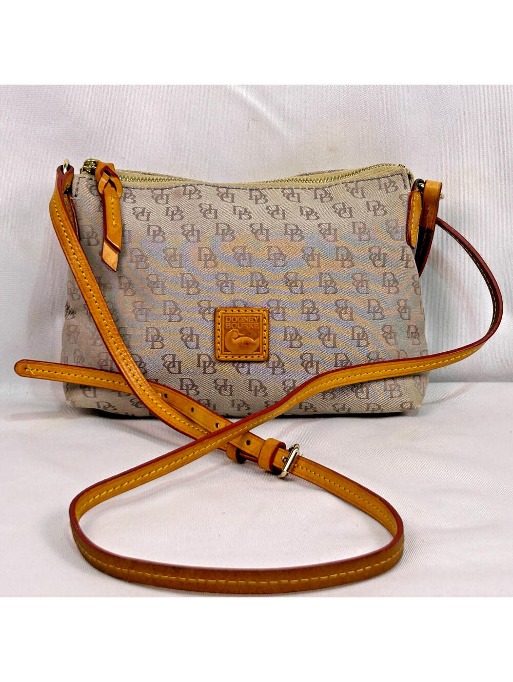 Dooney & Bourke DB Signature Crossbody Bag Tan Brown Canvas Leather Trim Zip Top